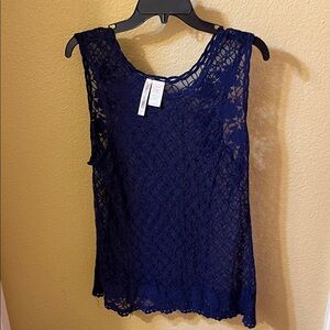 Chic Navy Lace Tank Top